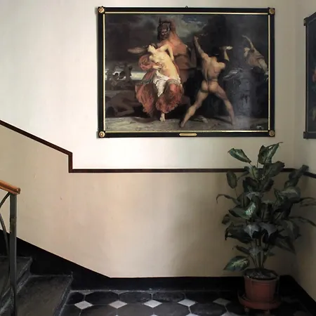 Classic Porto Maurizio Apartment *