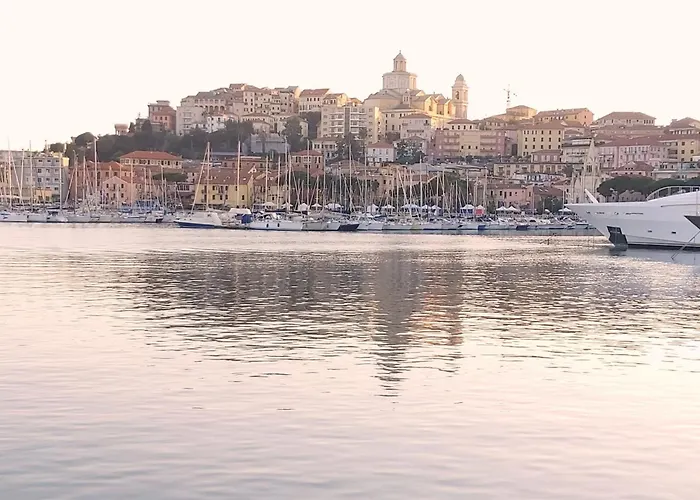 Classic Porto Maurizio إمبيريا